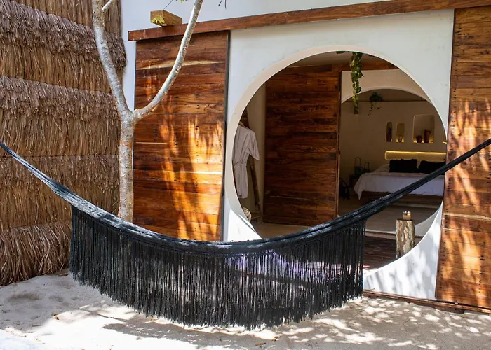 Zenote Sanctuary Hotel Tulum